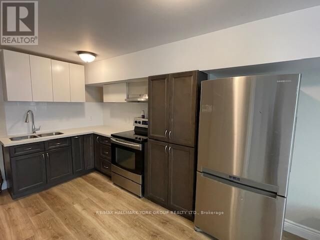 Property Photo: 534 Wellington Street Bsmnt ON L3Y 2C6