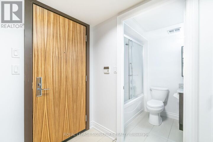 Property Photo:  60 South Town Centre Boulevard 809  ON L6G 0C5 