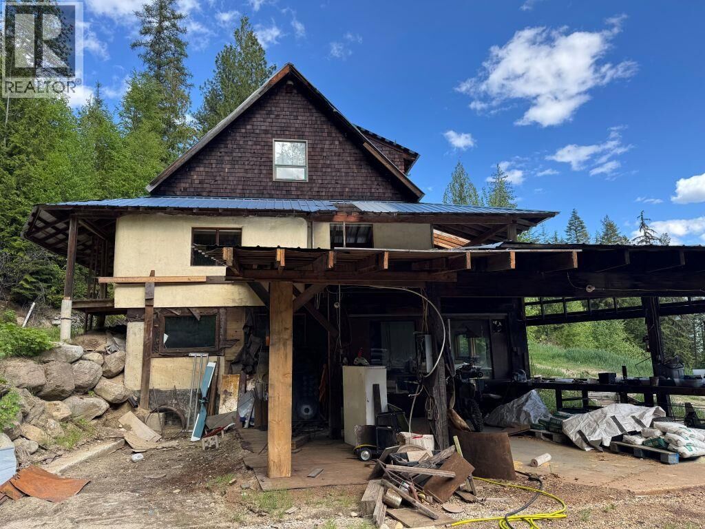 Property Photo:  6001 Longbeach Road  BC V1L 6P3 