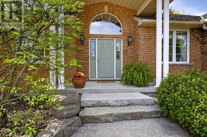 Property Photo: 1580 College Park Drive ON K9K 2G9