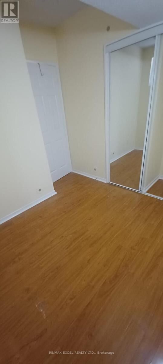 Property Photo:  42 Pinery Trail 2  ON M1B 6H6 