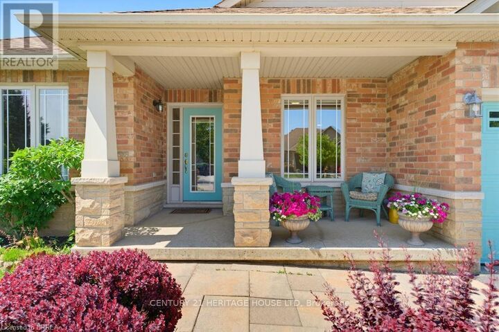 Property Photo: 30 Cobblestone Drive ON N3L 4G1