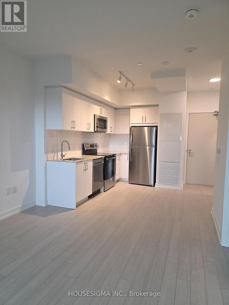 Property Photo:  4010 Eglinton Avenue West 407  ON M9A 0G5 