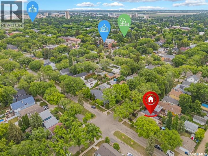 Property Photo: 902 10th Street E SK S7H 0H5