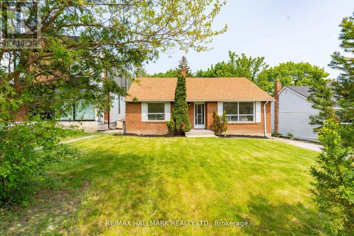 Property Photo:  104 Highland Park (Main) Boulevard  ON L3T 1B7 