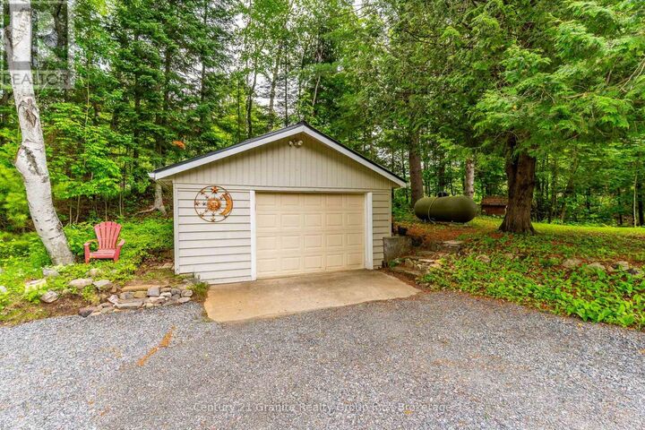 Property Photo: 1003 Pontiac Drive ON K0M 2K0
