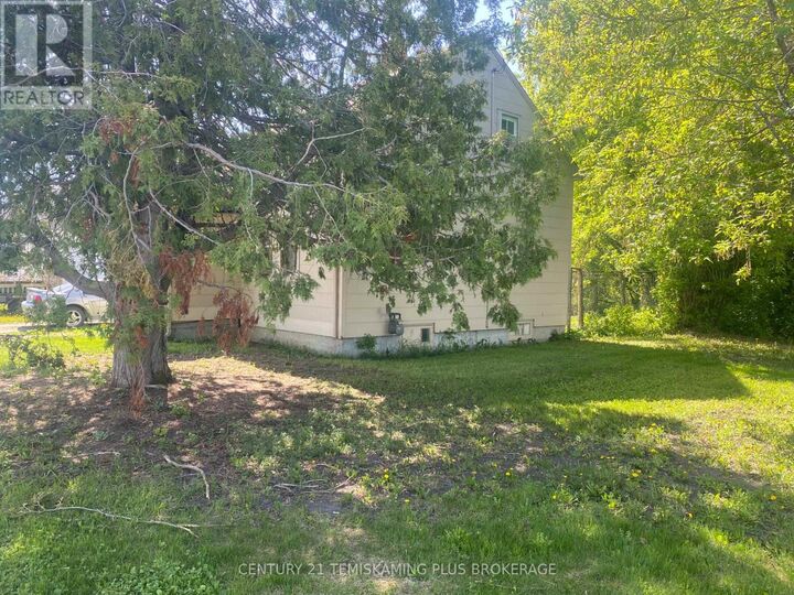 Photo de la propriété: 408 Grills Street ON P0J 1P0