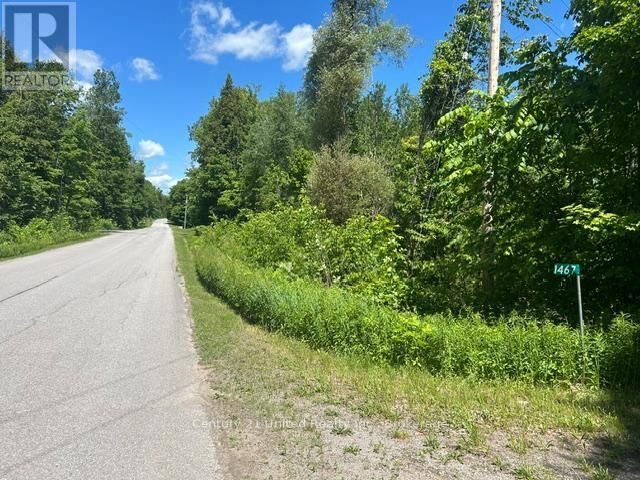 Property Photo: 1467 Ford Drive ON L0A 1C0