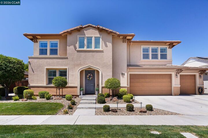 Property Photo:  449 Avondale Ct  CA 94513 