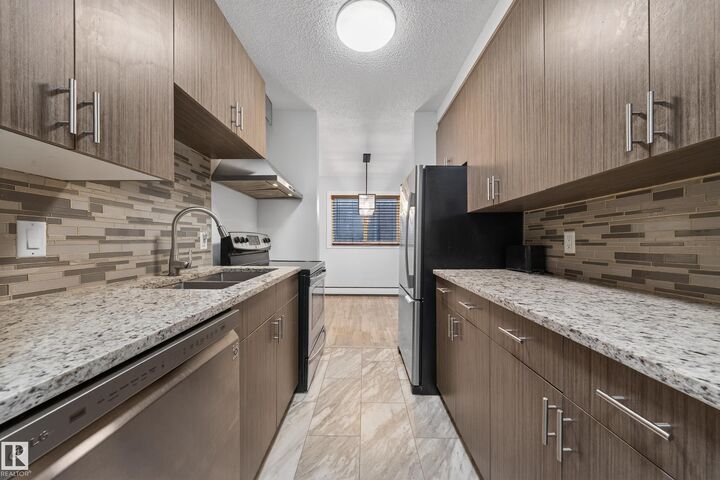 Property Photo:  10615 156 Street NW 202  AB T5P 2S2 