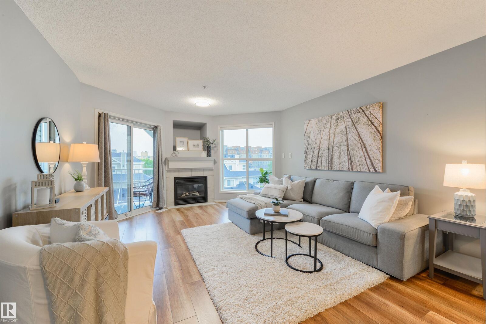 Property Photo:  10221 111 Street NW 402  AB T5K 2W5 
