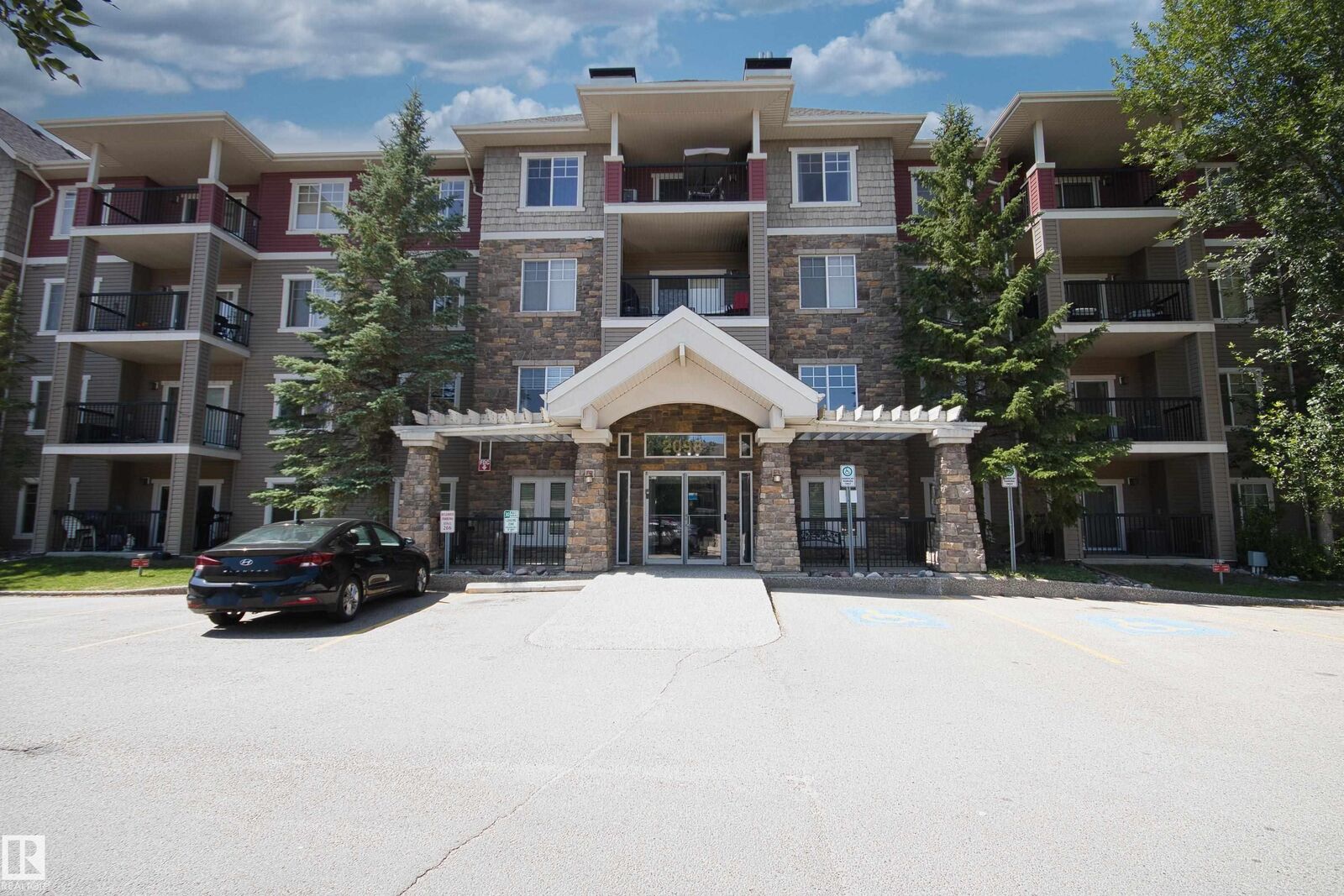 Property Photo: 2098 Blackmud Creek Drive SW 311 AB T6W 1T7