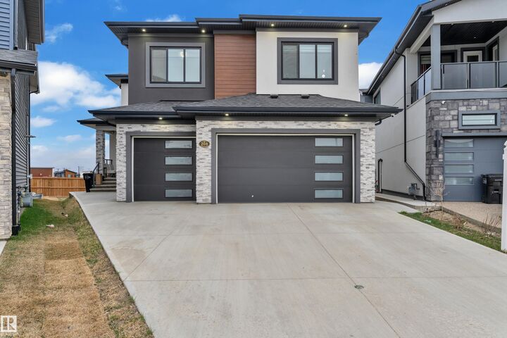 Property Photo:  204 33 Street SW SW  AB T6X 1A7 