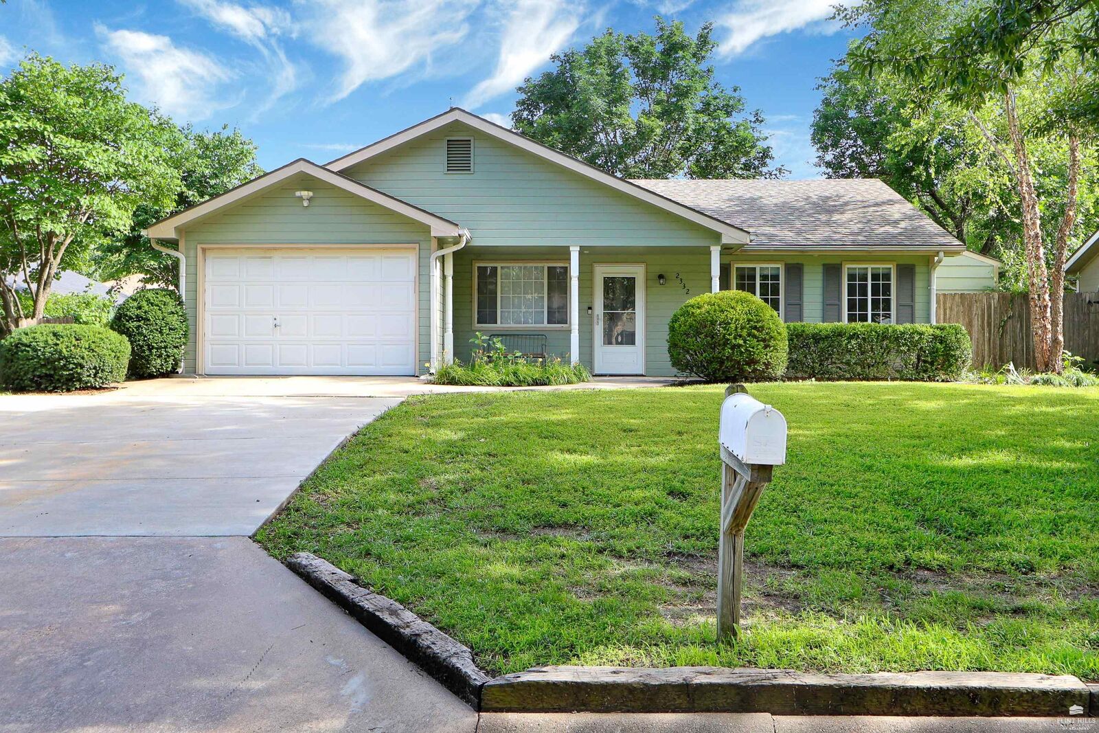 Property Photo: 2332 Spain Drive KS 66502