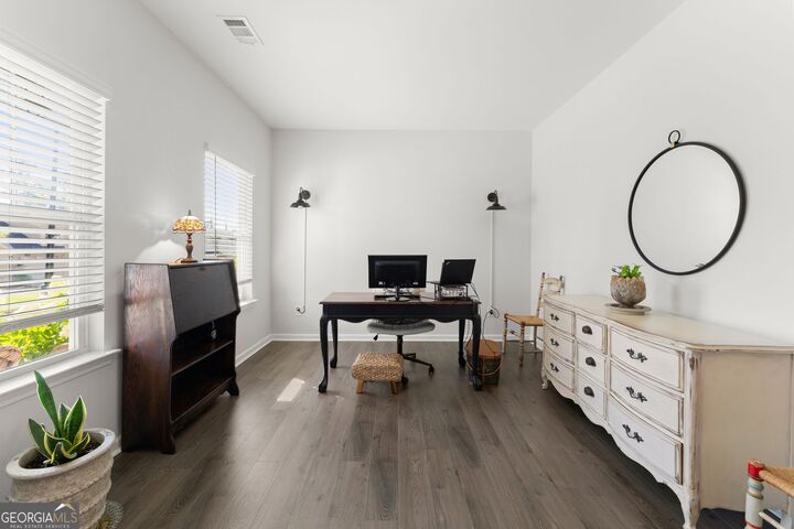 Property Photo: 4730 Sandy Creek Drive GA 30028
