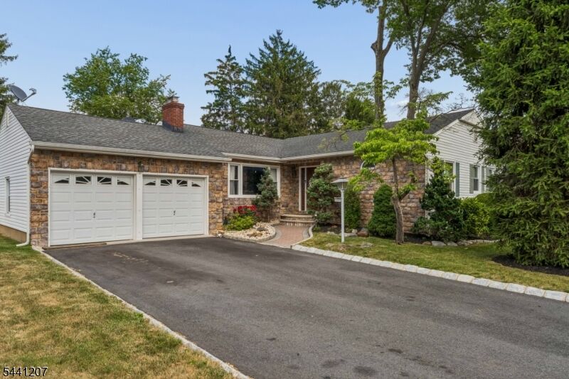 Property Photo:  336 Darby Ln  NJ 07092 
