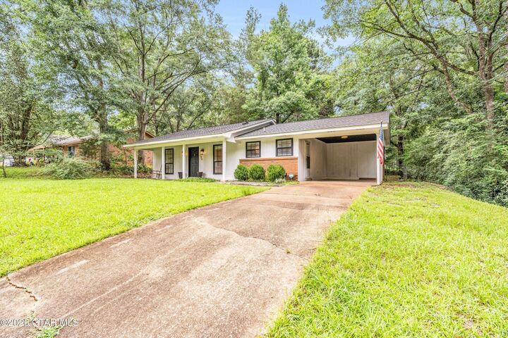 Property Photo:  196 Deer Trail  MS 39702 
