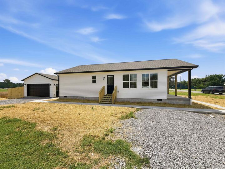 Property Photo: 1301 Mercer Ave KY 42437-0000