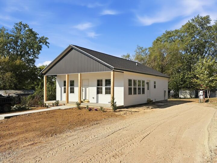 Property Photo: 1301 Mercer Ave KY 42437-0000