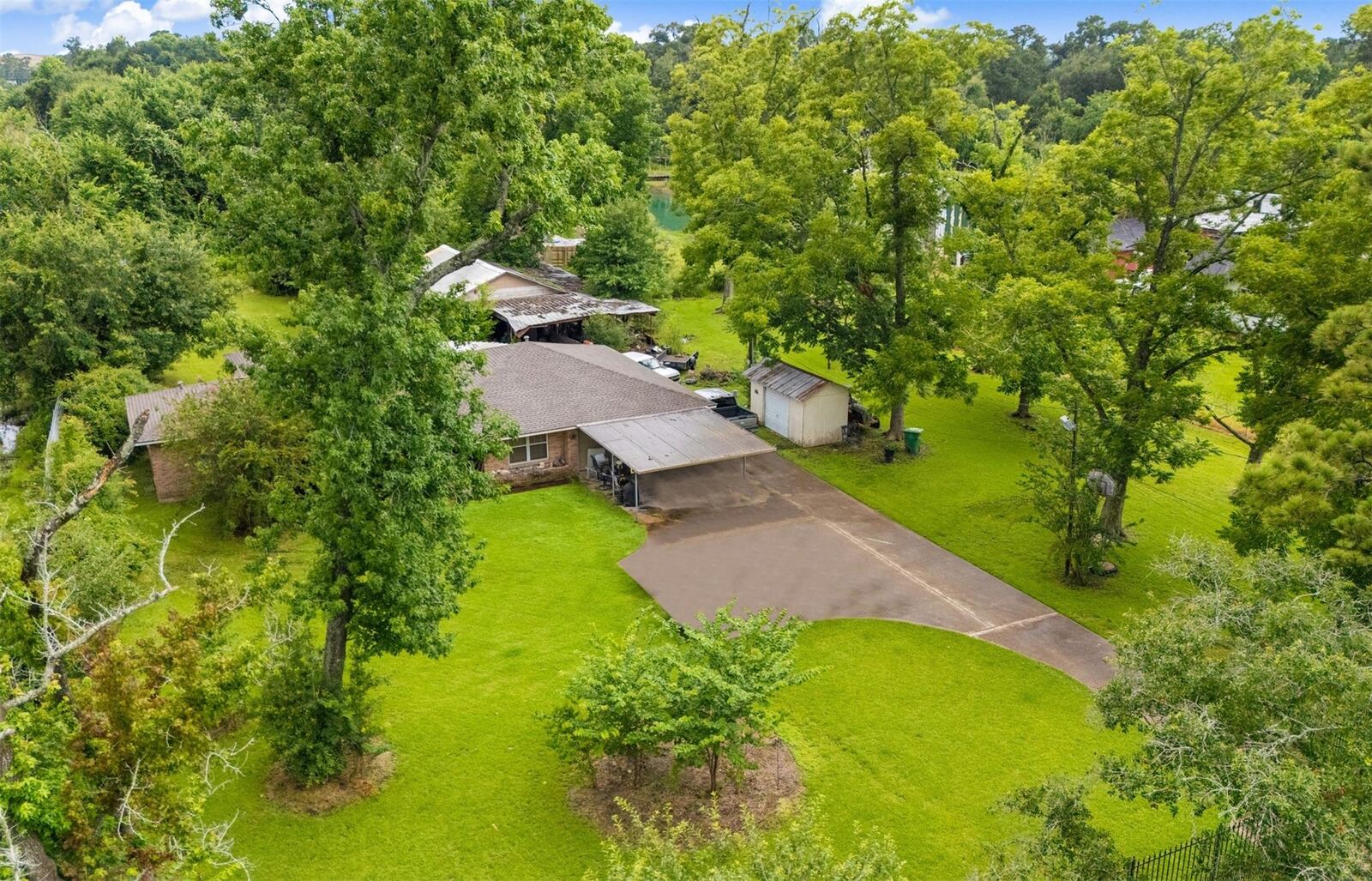 Property Photo:  8406 E Mount Houston Road  TX 77050 