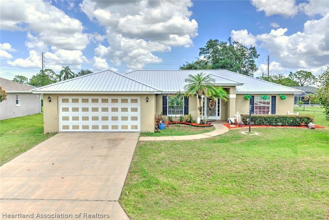 Property Photo:  3406 Peugeot Street  FL 33872 