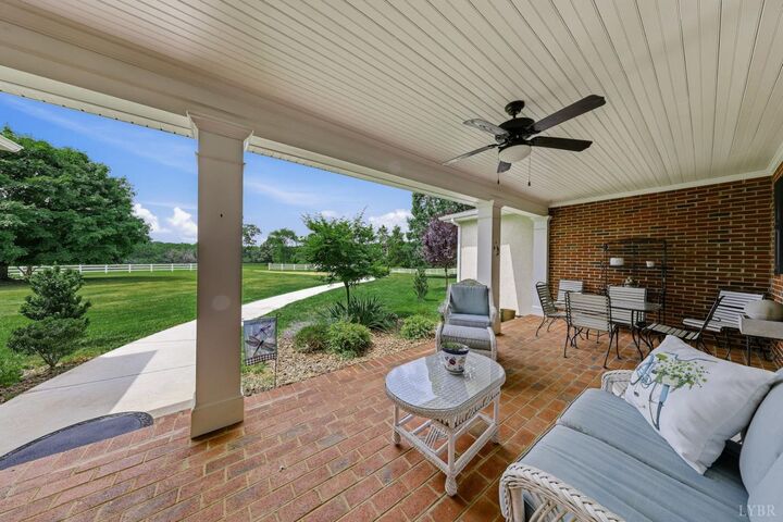 Property Photo: 1237 Austin Mill Road VA 24550