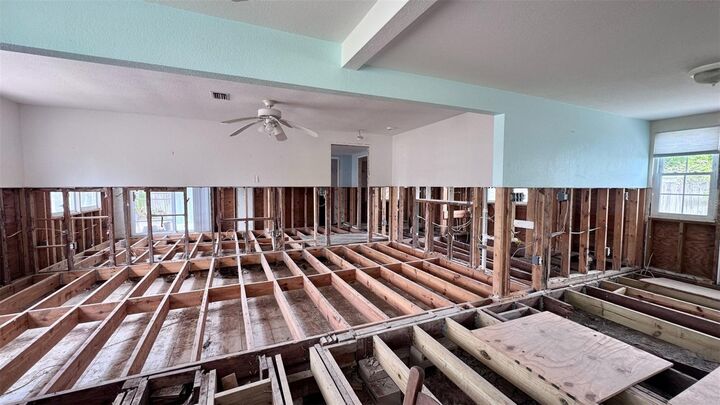 Property Photo:  202 12th Avenue  FL 33785 