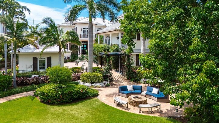 Property Photo: 1435 Westway Drive FL 34236
