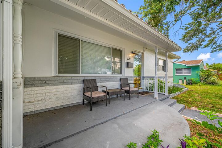 Property Photo:  6219 Hampton Drive N  FL 33710 