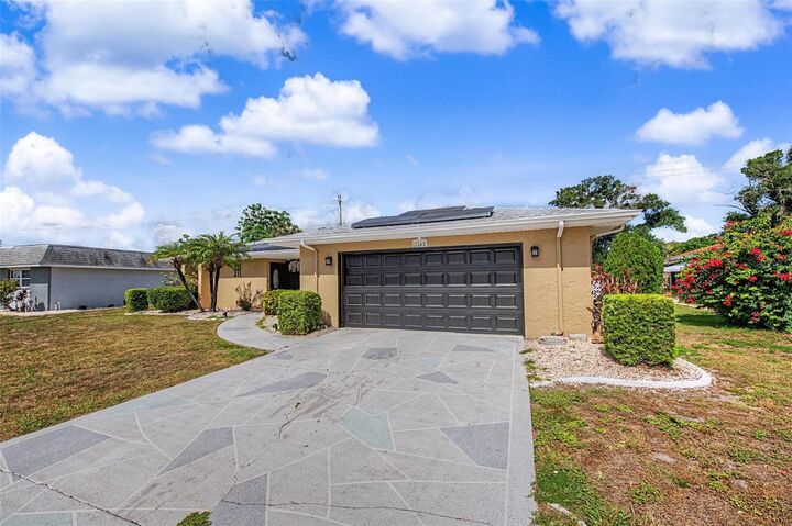 Property Photo:  1242 W Del Webb Boulevard  FL 33573 