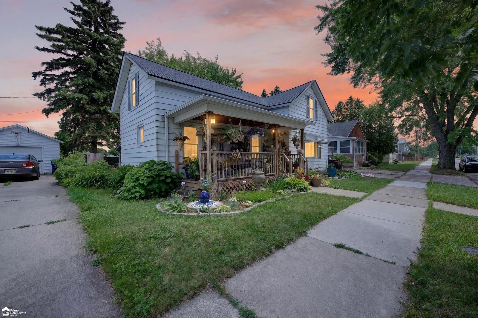 Property Photo:  1409 Stanton Street  MI 48708-8659 