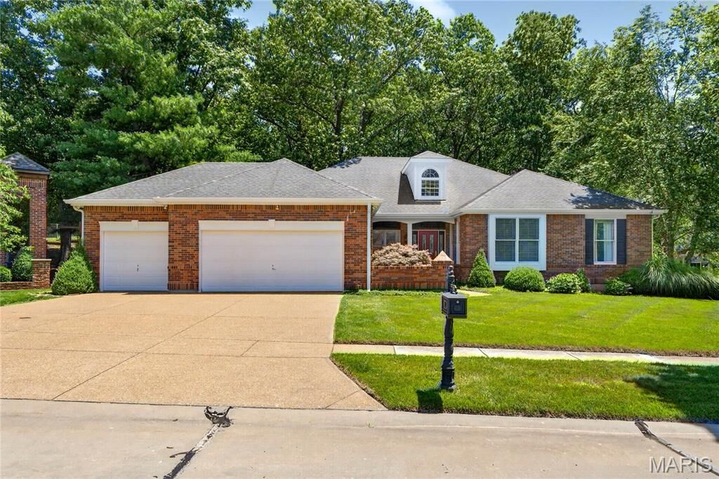 Property Photo: 1706 Big Horn Basin Drive MO 63011