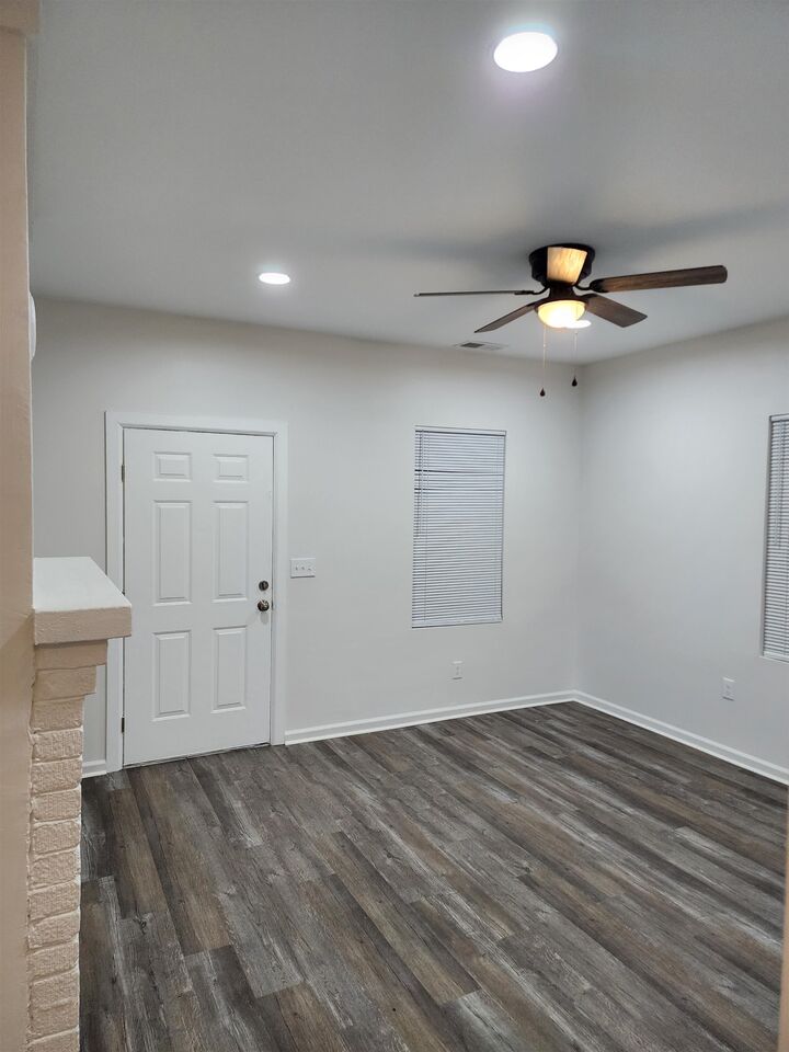 Property Photo:  754 E Trigg Ave  TN 38106 