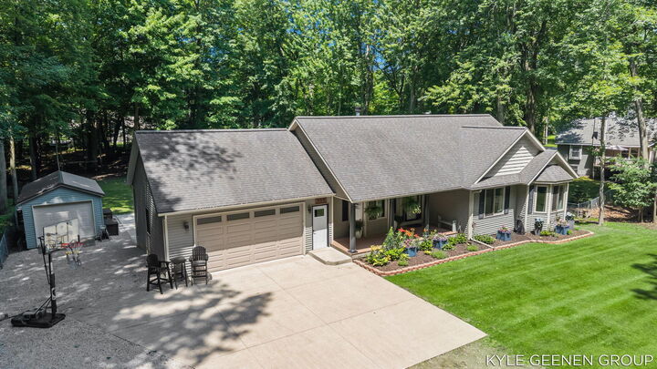 Property Photo:  208 Chicago Avenue  MI 49424 