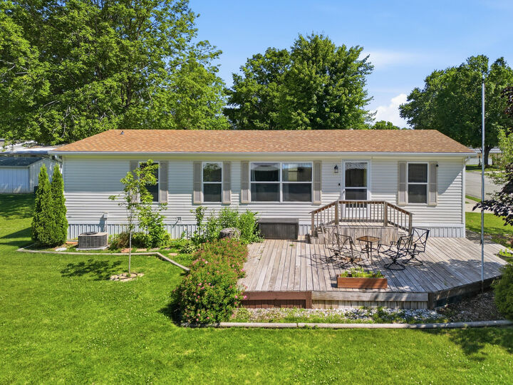 Property Photo:  45 Pecan Avenue NE  MI 49319 
