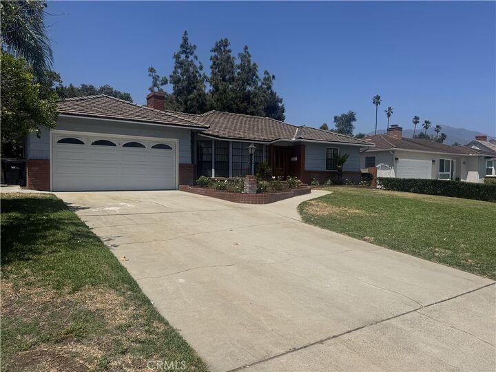 Property Photo: 833 Hugo Reid Drive CA 91007