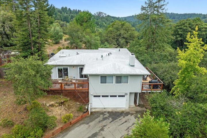 Property Photo: 29 Kendall Lane CA 95066