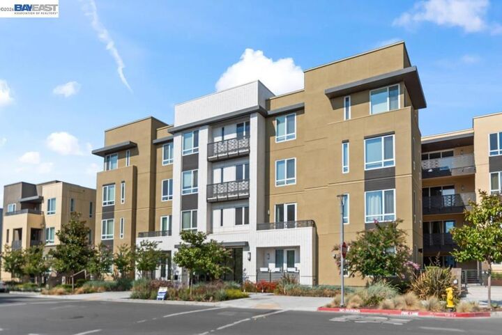 Property Photo:  45298 Tom Blalock St 110  CA 94539 