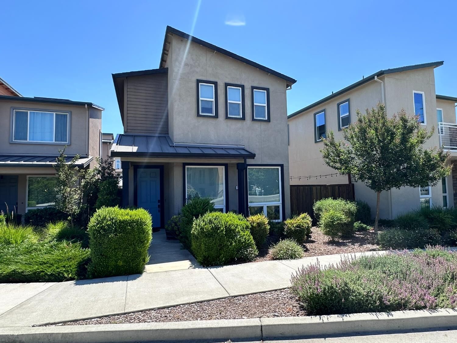 Property Photo:  518 Drummond Avenue  CA 95618 
