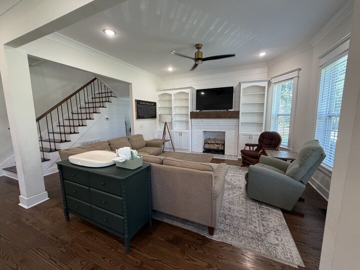 Property Photo:  106 Lafayette Ave  TN 38464 