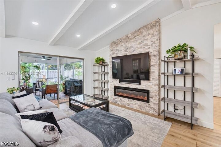 Property Photo: 10763 Shady Pond Lane FL 33428