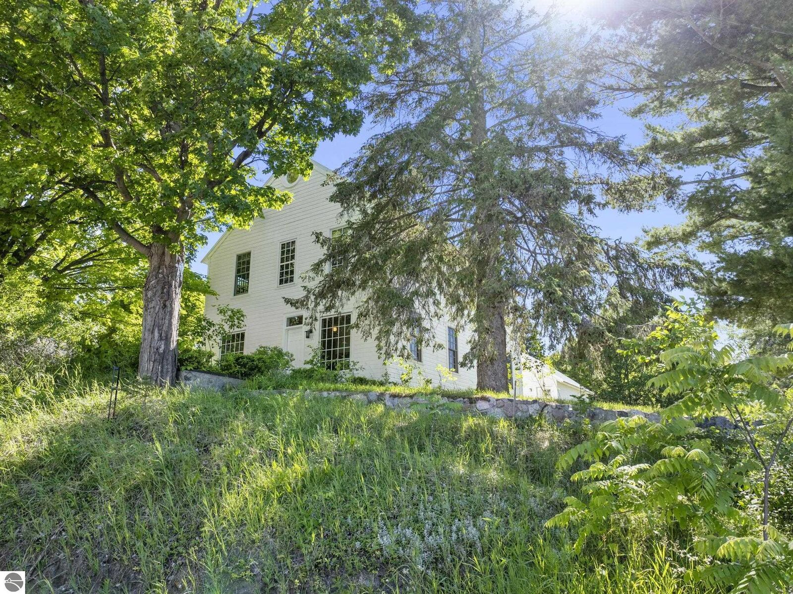 Property Photo: 202 S Saint Joseph MI 49653