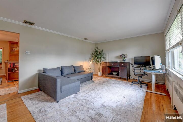 Property Photo:  147 Field Avenue  NJ 07604 