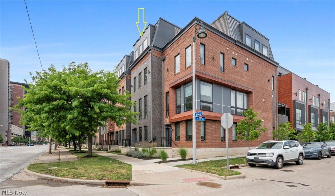 Property Photo: 1495 E Superior Avenue 27 OH 44114