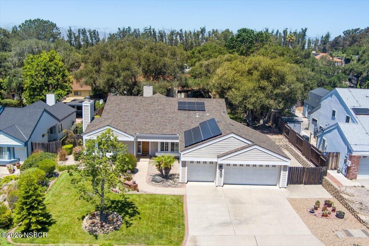 Property Photo:  941 Pellham Drive  CA 93436 