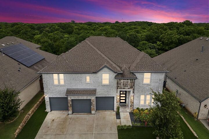 Property Photo: 4208 Linwood Avenue TX 75071