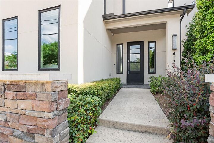 Property Photo:  4126 Entrada Way  TX 75219 
