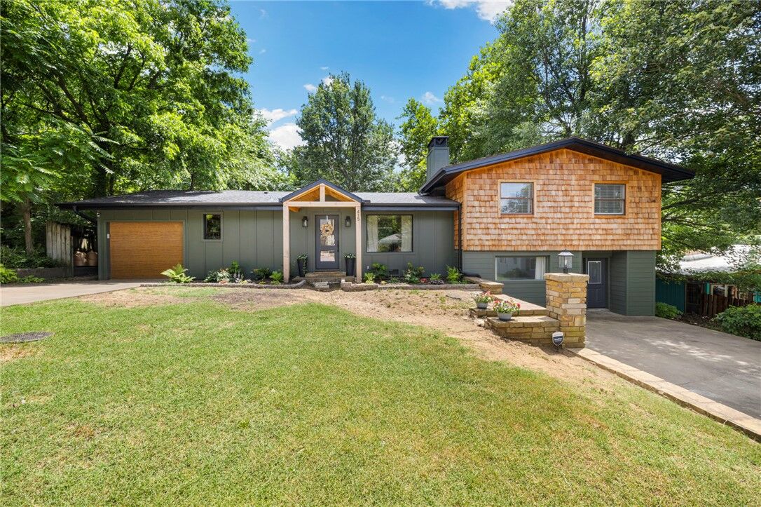 Property Photo:  415 Holly Street  AR 72703 