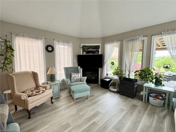Property Photo:  4 Balsam Trail  ON N0E 1M0 