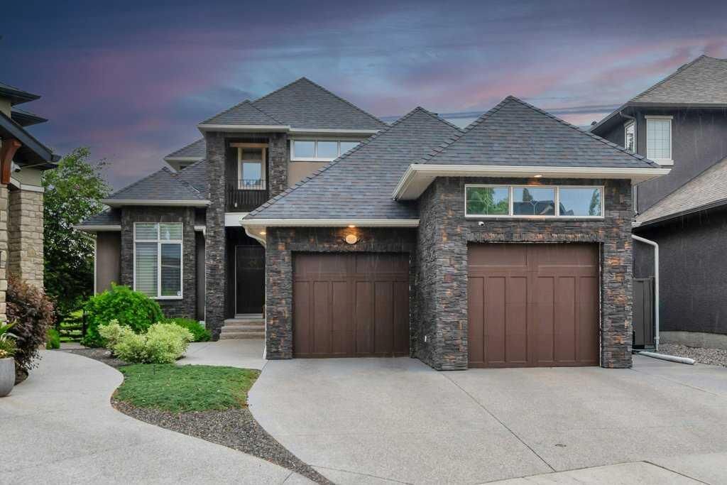 Property Photo:  377 Evergreen Circle SW  AB T2Y 0B8 